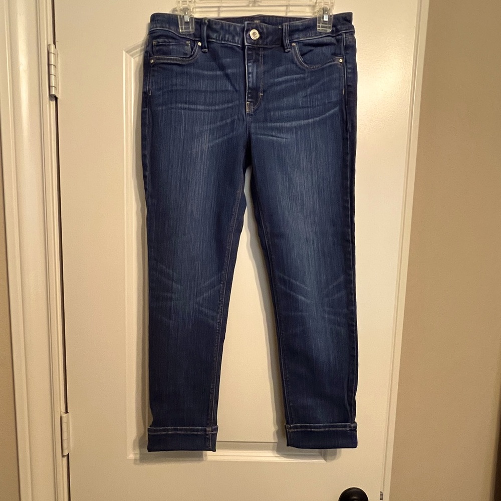 Women's Size 6 White House Black 
Market Slim Ankle Crop Jeans
